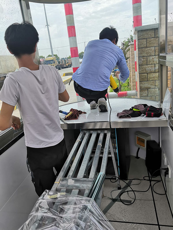 臨港碼頭玻璃亭隔熱膜